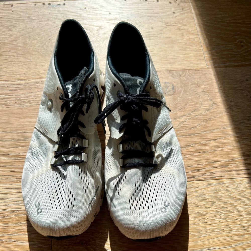 On cloud white sneakers
